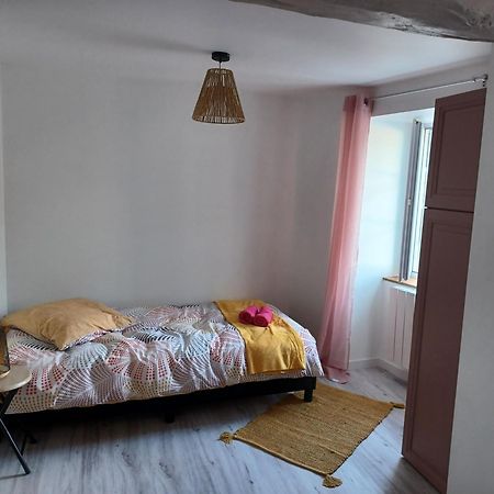 Duplex Cosy Et Douillet Leilighet Ernée Eksteriør bilde
